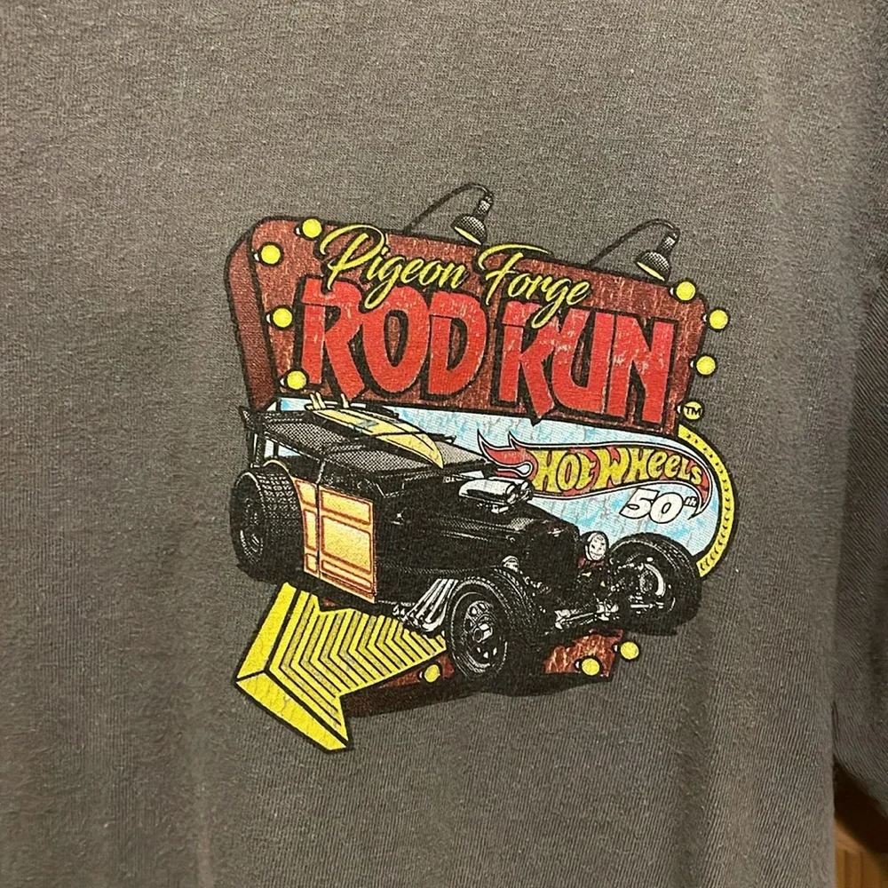 Graphic HotRod Tshirt - Picture 2 of 4